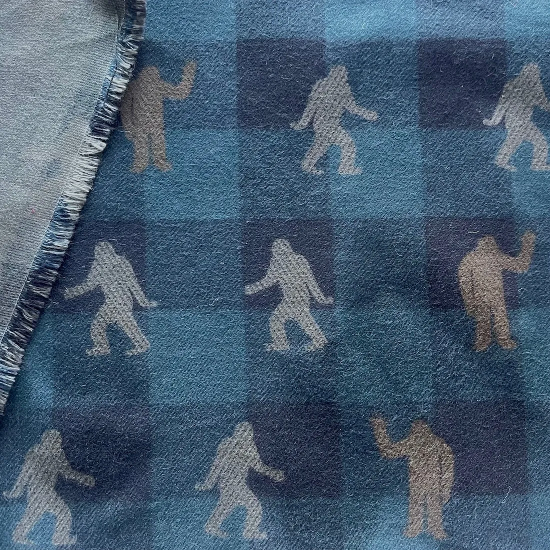Abominable Snowman Checked Hunter Green Cotton Flannel (Made in Portugal)