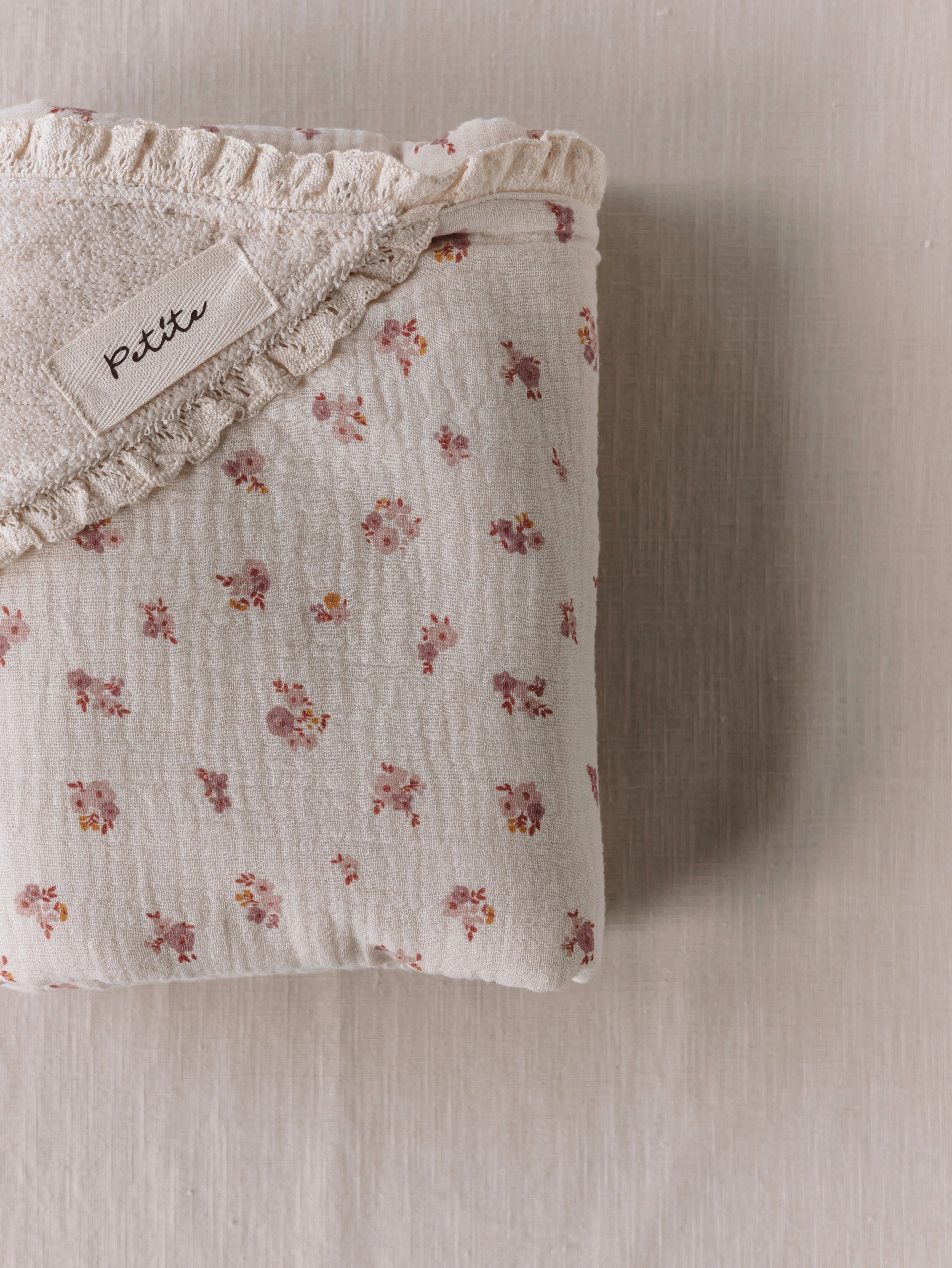 Baby Hooded towel  /  ecru floral   lace