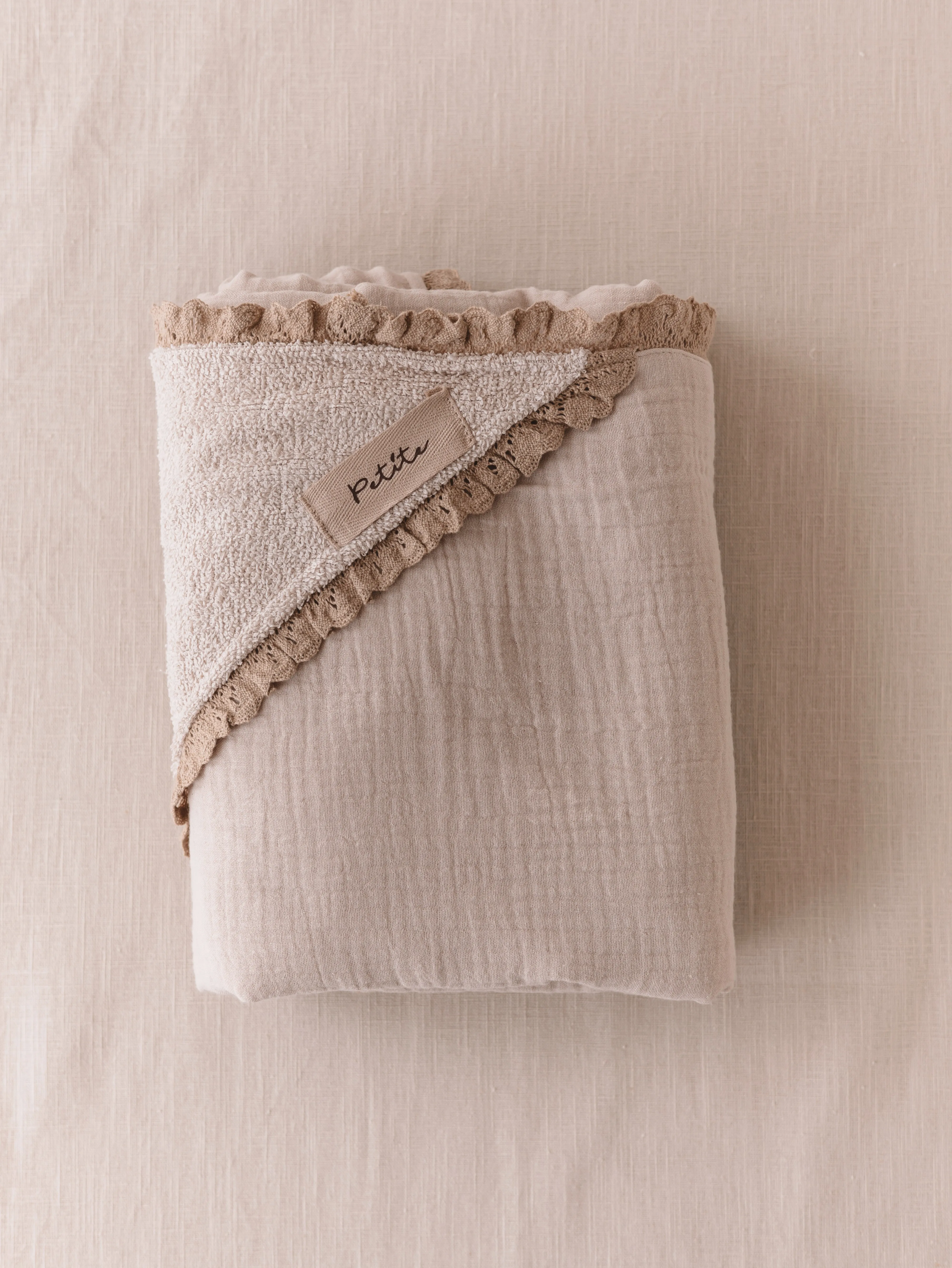 Baby Hooded towel  /  light beige   lace
