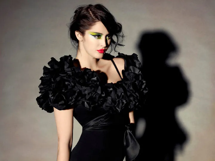 ELIZABETH MASON COUTURE Black Silk "Deconstructed Rose" Wrap