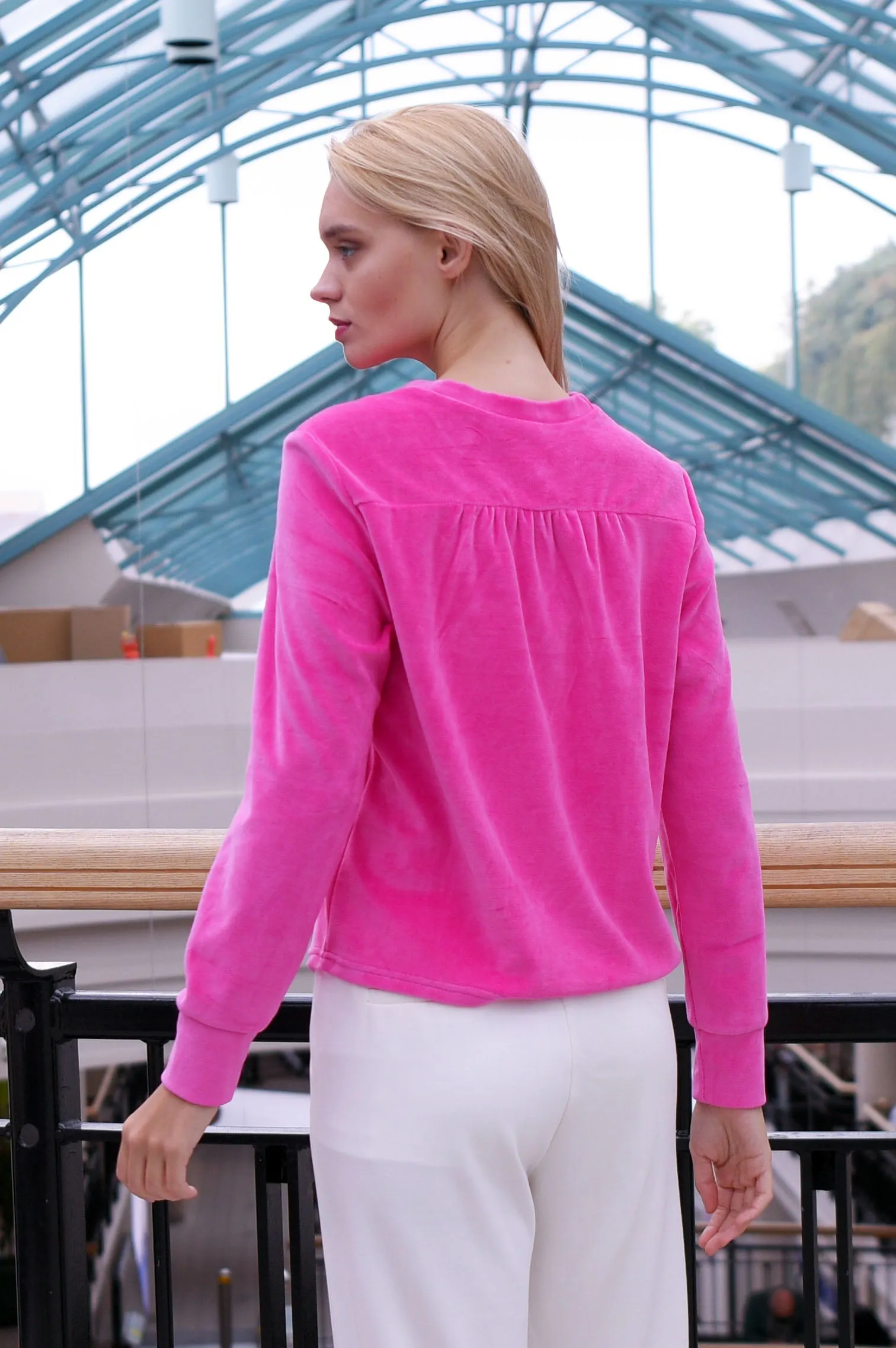 ELSIE VELOUR TOP (Final Sale)