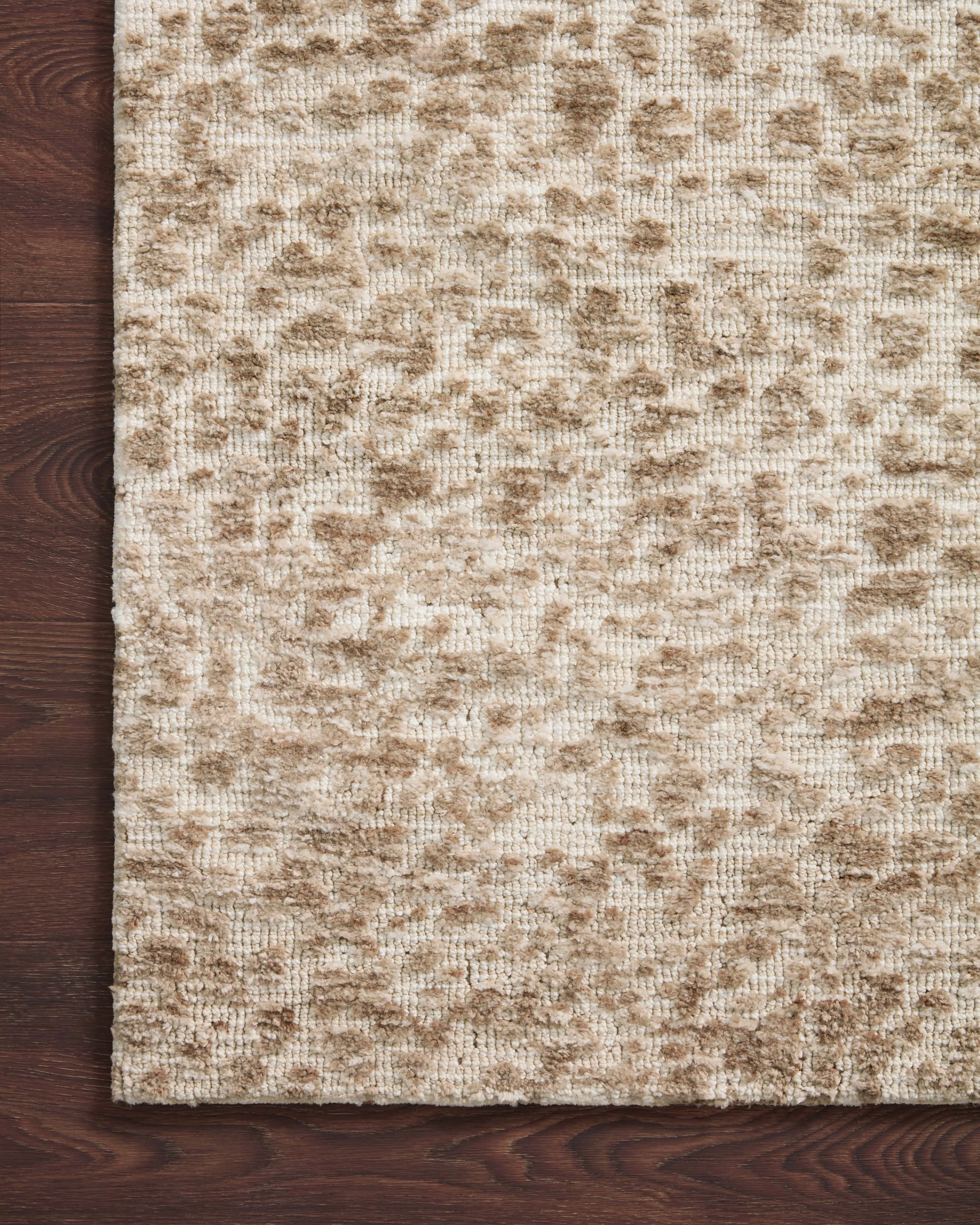 Loloi Neda Ivory / Sand Rug