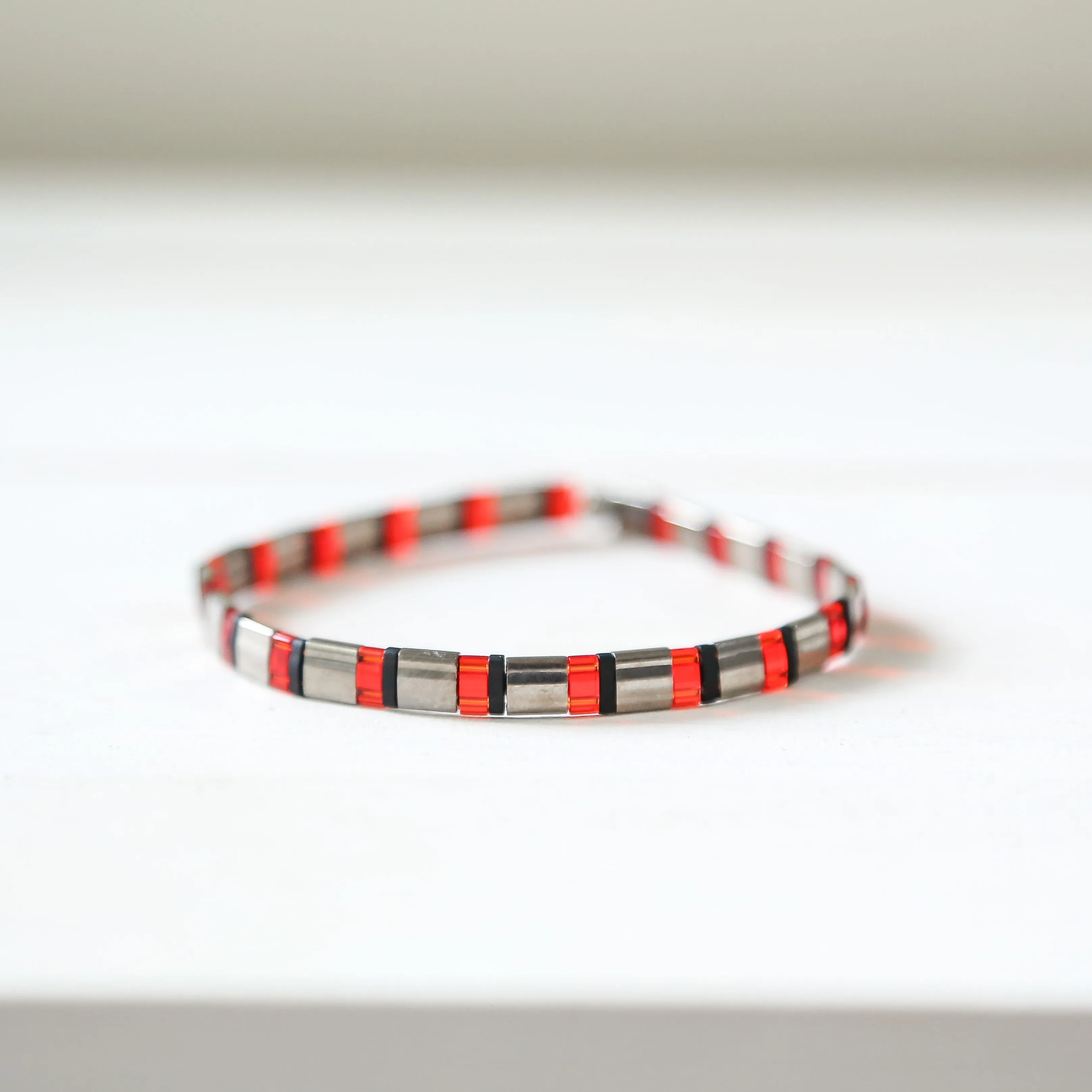 MEDIUM Bracelets - 6.50 Inches - 69 STYLES