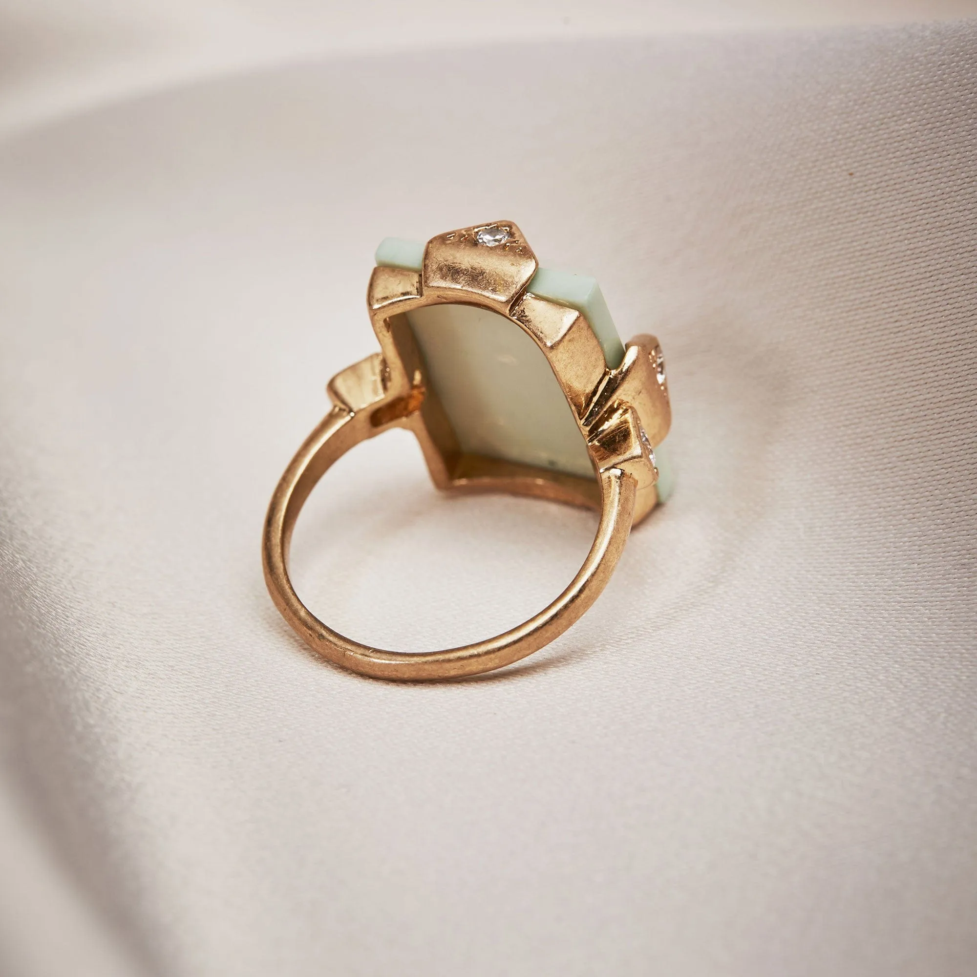 Oblong vintage stone ring