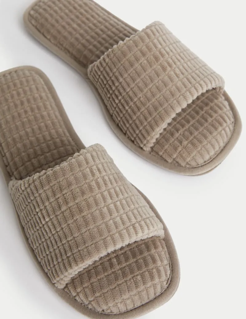 Quilted Open Toe Slider Mule Slippers