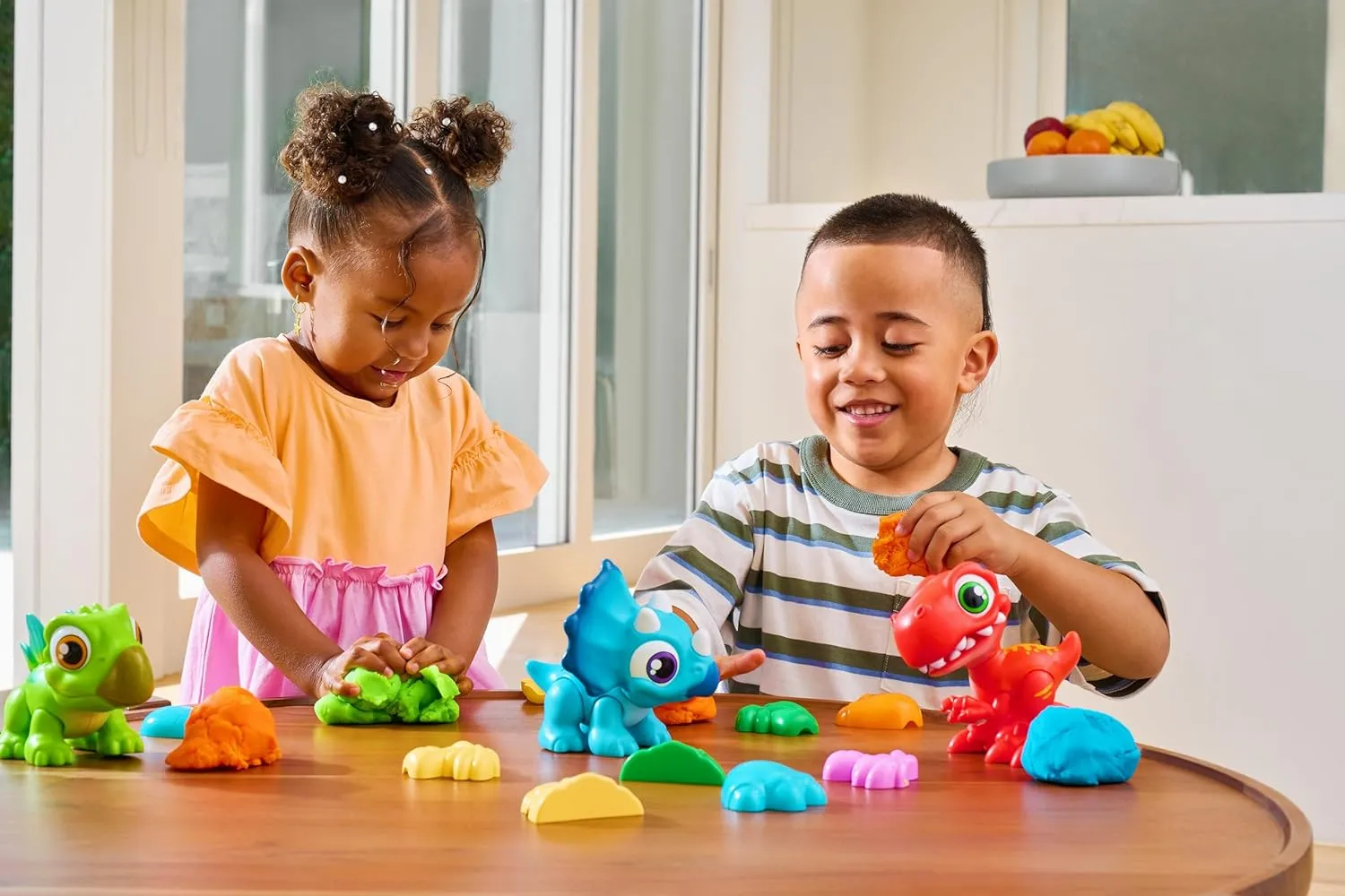 Smashers Dino Dig Small Egg (Styles Vary)